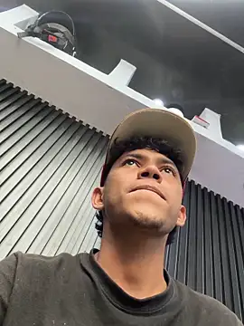 thecamilo online show from May 2026 07:33:02 PM