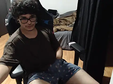 lilgothboy online show from May 2026 07:47:01 AM