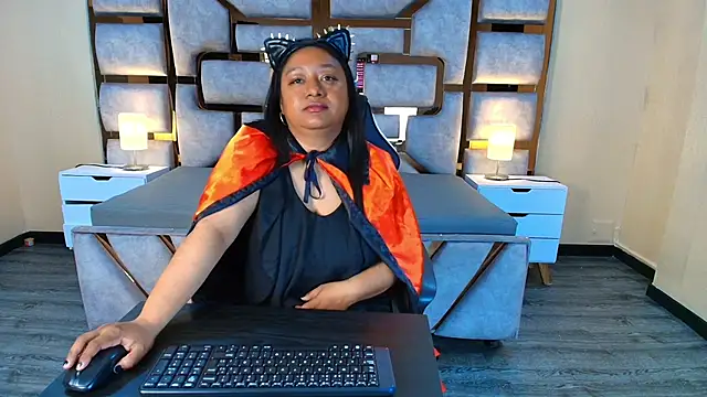 Rachell Carter online show from May 2026 06:08:01 AM
