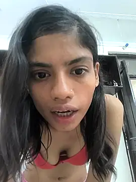 Snapshot of saxywoman chatting on May 2026 09:05:01 AM saxywoman online show from May 2026 09:05:01 AM
