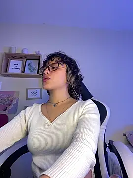 Lusiana   online show from June 2026 03:29:02 AM