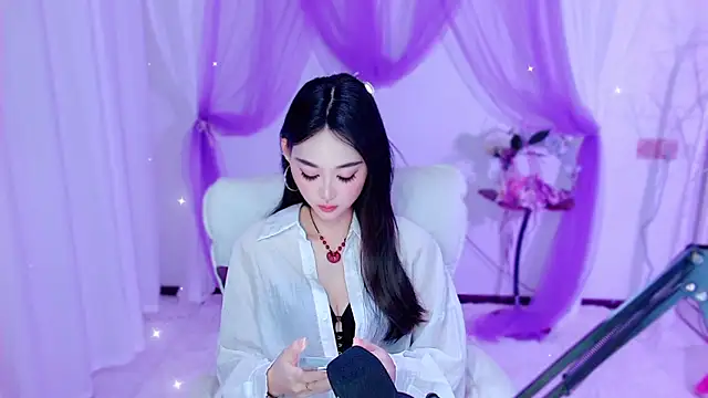Tili Lucky online show from May 2026 12:41:01 AM