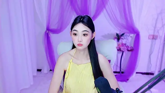 Tili Lucky online show from May 2026 12:28:02 AM