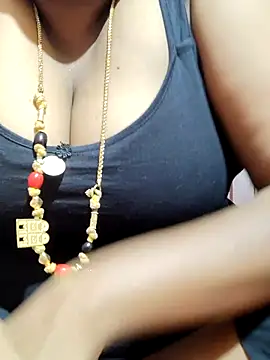 tamilkavitha123 online show from May 2026 08:12:02 AM