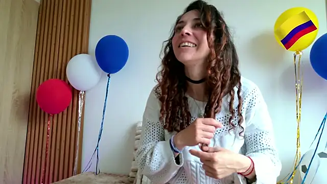 alissonandree online show from June 2026 05:03:01 PM