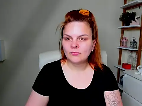 Snapshot of GingerKitten1 chatting on June 2026 05:31:02 AM GingerKitten1 online show from June 2026 05:31:02 AM