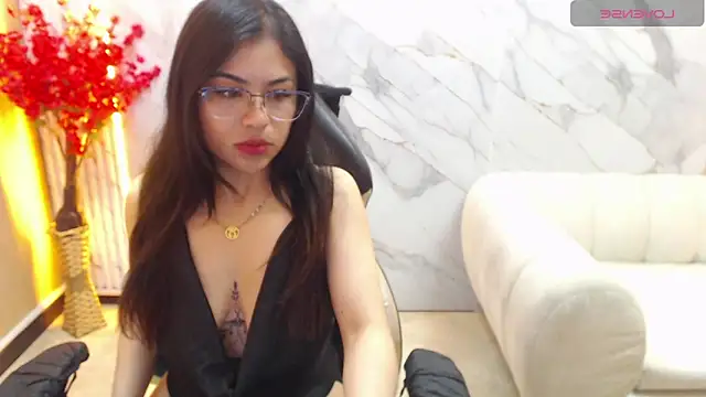 Snapshot of Jade_tf chatting on May 2026 01:17:01 PM Jade tf online show from May 2026 01:17:01 PM
