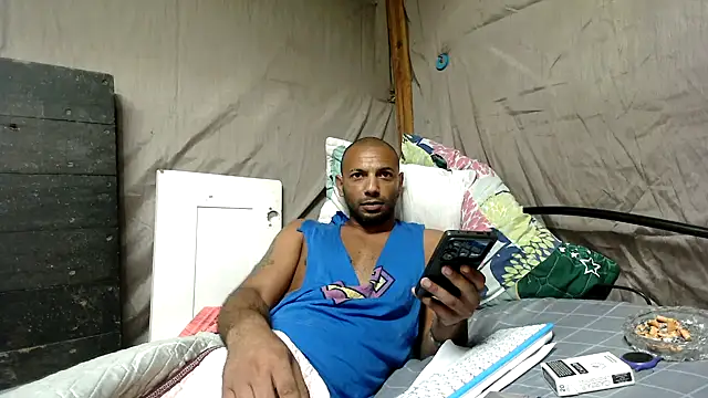 Camodick online show from May 2026 11:44:01 PM