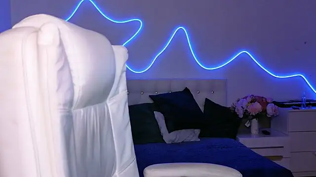 MaddiePerez online show from June 2026 04:13:01 PM
