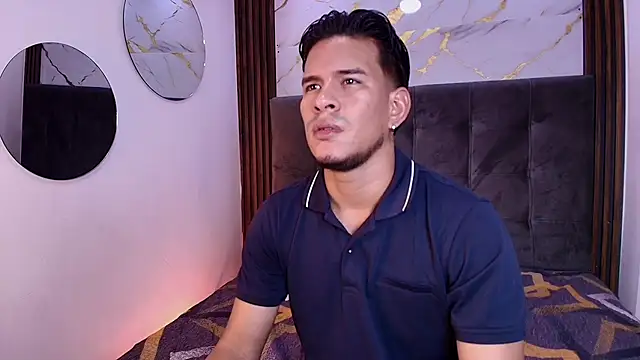 JacobWolf   online show from June 2026 07:42:01 PM