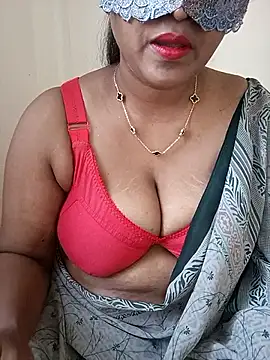 Snapshot of Ponaam-Babe chatting on May 2026 08:55:01 AM Ponaam-Babe online show from May 2026 08:55:01 AM