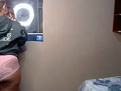 Thique DollX online show from June 2026 12:36:01 AM