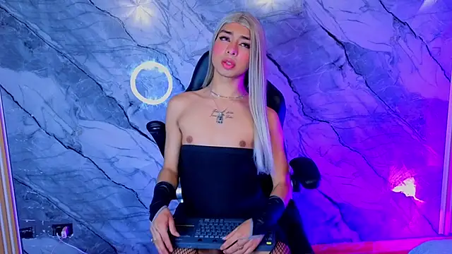 lily dark   online show from July 2026 03:55:01 AM