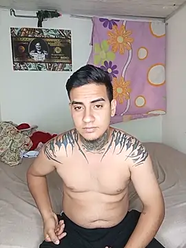radiant whore x online show from May 2026 07:00:01 PM