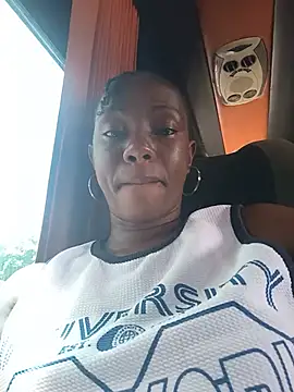 sandycollens  online show from May 2026 03:54:01 PM