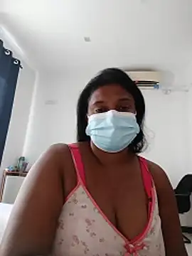Xbees CT online show from May 2026 11:39:02 AM