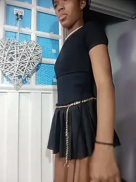 Liss Love1 online show from June 2026 12:00:01 AM