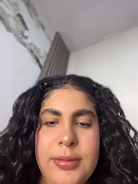 Yassy 11 online show from June 2026 06:36:02 PM