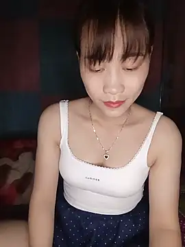 Snapshot of Logii_x chatting on May 2026 04:56:01 PM Logii x online show from May 2026 04:56:01 PM
