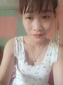 Snapshot of Logii_x chatting on May 2026 10:00:02 AM Logii x online show from May 2026 10:00:02 AM