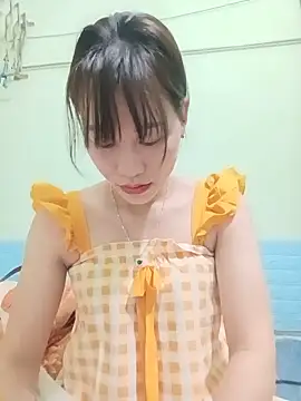 Snapshot of Logii_x chatting on June 2026 07:36:01 AM Logii x online show from June 2026 07:36:01 AM