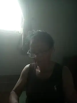 Vieekee online show from June 2026 10:15:01 AM