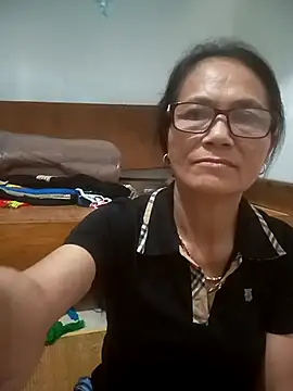 Vieekee online show from July 2026 10:24:02 PM