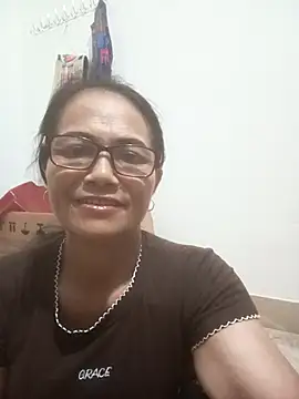 Vieekee online show from July 2026 03:21:02 PM