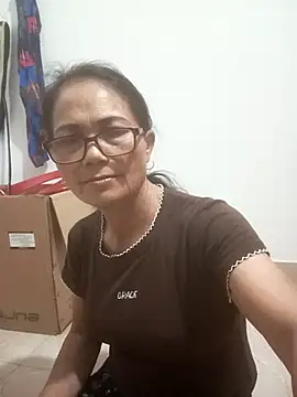 Vieekee online show from July 2026 09:58:01 PM