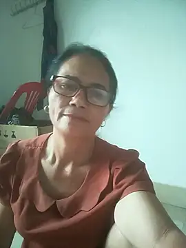Vieekee online show from August 2026 03:30:02 AM