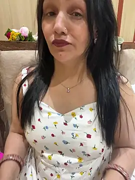simmy14321 online show from July 2026 01:53:01 AM