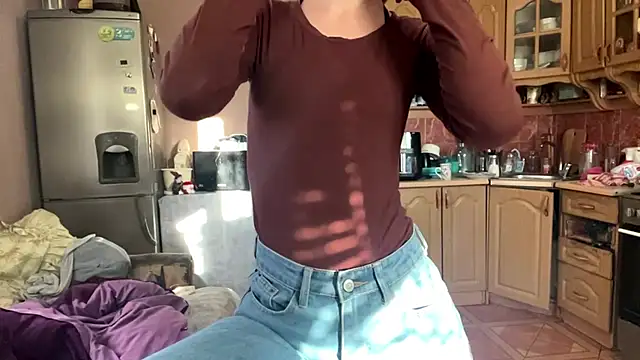 DaphneAmor online show from June 2026 05:15:02 PM