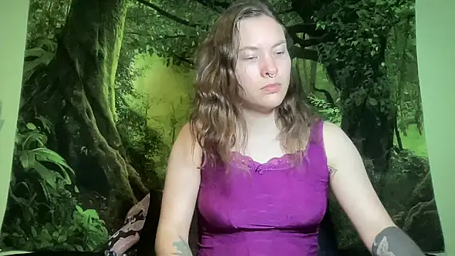 Snapshot of mo0ngoddess chatting on July 2026 06:47:02 AM mo0ngoddess online show from July 2026 06:47:02 AM