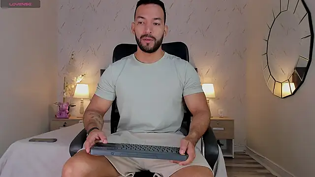 mike-collinss online show from May 2026 01:15:02 PM
