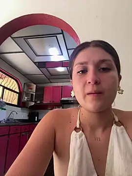 IsabelleMilan online show from June 2026 08:35:02 PM