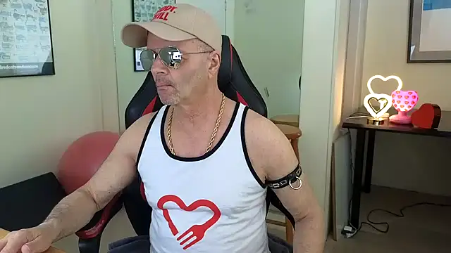hotdadbod online show from March 2025 08:21:02 PM