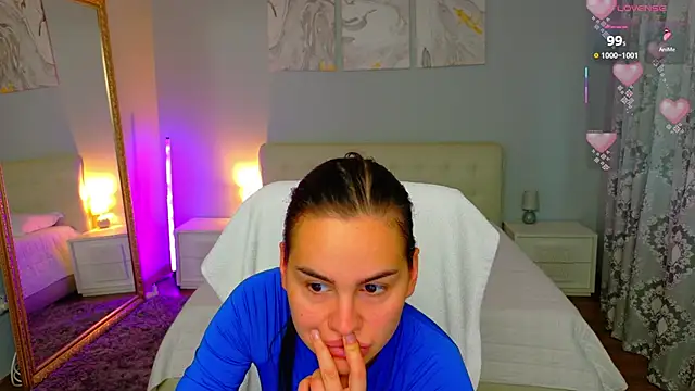 BabyyGirll  online show from June 2026 03:18:01 AM