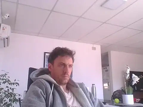 sebasevi online show from May 2026 01:40:01 PM