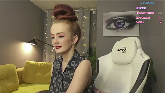 Snapshot of Megany chatting on March 2025 02:28:02 AM Megany online show from March 2025 02:28:02 AM