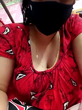 diyadey25012 online show from May 2026 05:43:01 PM