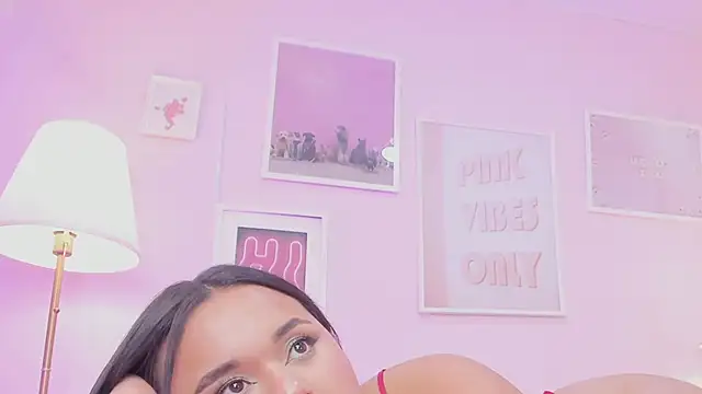 Snapshot of Kitty_lulu_ chatting on July 2026 03:23:01 AM Kitty lulu online show from July 2026 03:23:01 AM