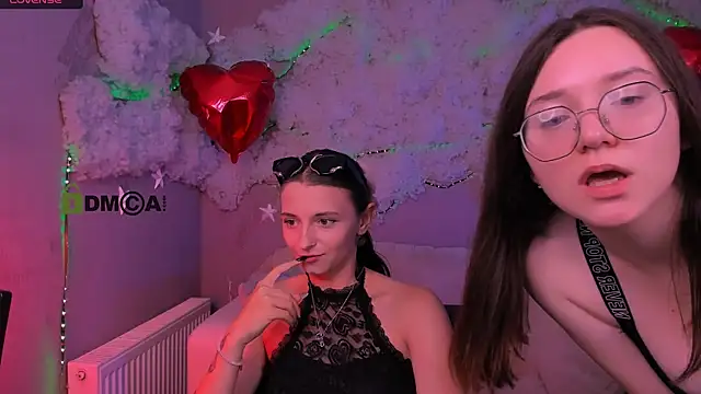 caroline honeyy online show from July 2026 06:58:02 PM