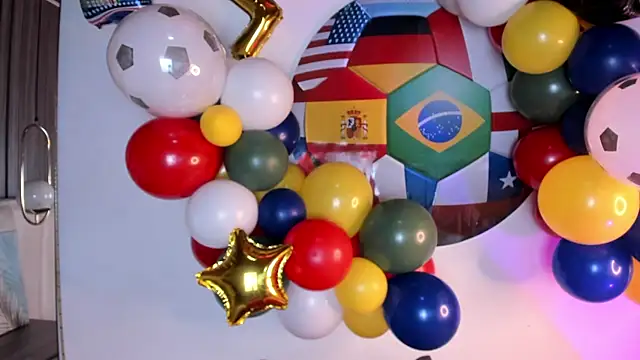 Emmarios qm online show from June 2026 11:52:01 PM