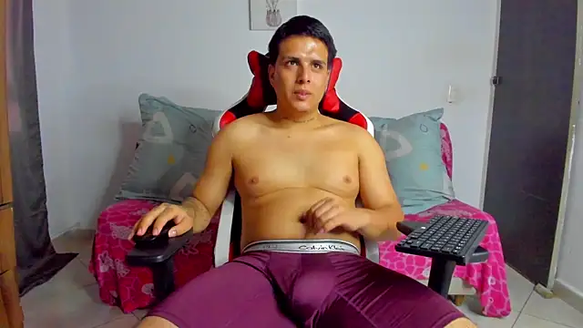 alexerdiego online show from July 2026 12:20:02 PM
