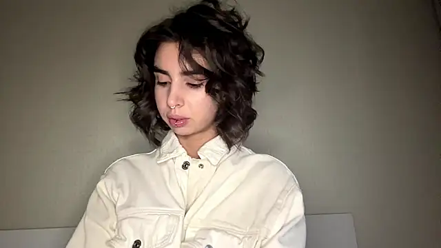 JessiaRuezga online show from May 2026 01:39:02 PM