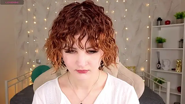 Kira  Fluffy online show from June 2026 12:03:02 AM