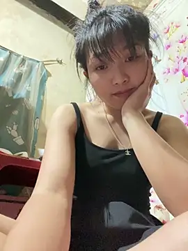 Snapshot of My-cute chatting on May 2026 01:28:02 PM My-cute online show from May 2026 01:28:02 PM