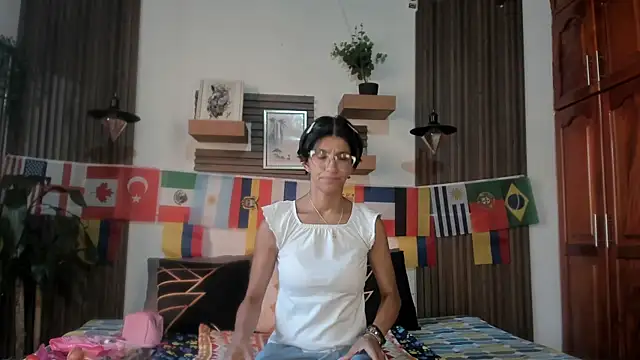Snapshot of Evaa_campbell chatting on June 2026 12:48:01 PM Evaa campbell online show from June 2026 12:48:01 PM