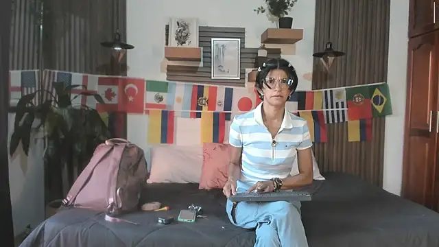 Snapshot of Evaa_campbell chatting on July 2026 12:02:02 PM Evaa campbell online show from July 2026 12:02:02 PM