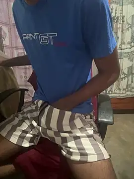 Snapshot of Inuchethi chatting on February 2025 12:57:01 AM Inuchethi online show from February 2025 12:57:01 AM